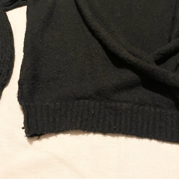 Free People Black V-Neck Twist Wrap Knit Pullover Sweater Women's Size S - Picture 5 of 15